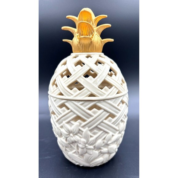 Classic Lenox Pineapple Box for Potpourri Porcelain with Sculptured Latticework - Picture 2 of 16